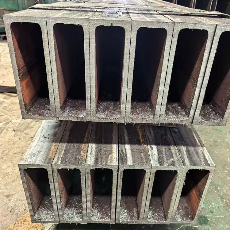 Right Angle Square Steel Tube